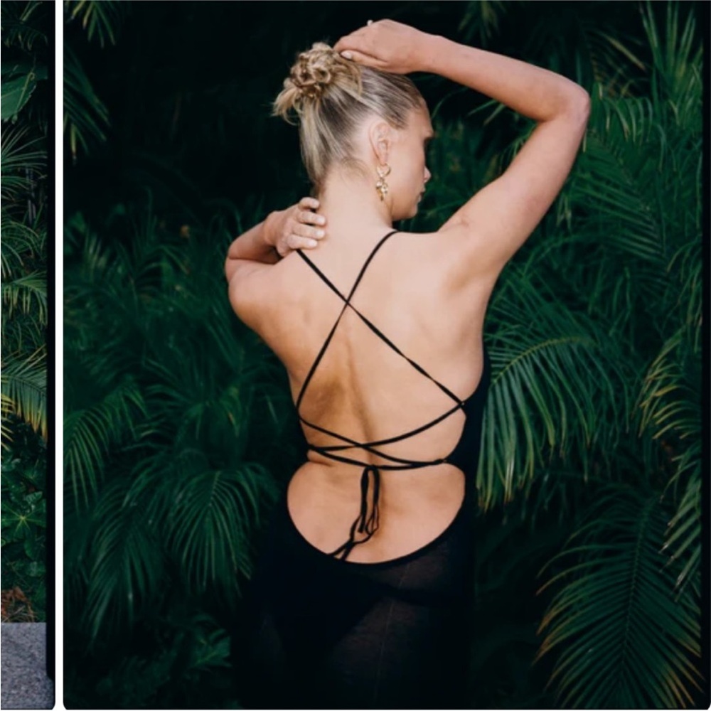 Asta Resort Dress Size Small